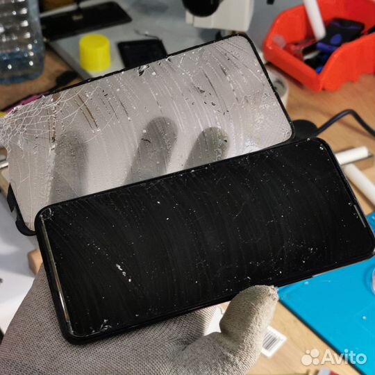 Замена стекла дисплея Samsung