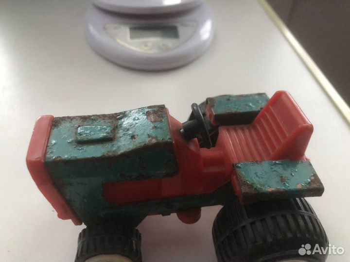 Детские игрушки трактор