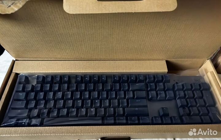 Игровая клавиатура Logitech k 845