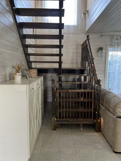 Коттедж 241 м² на участке 6 сот.