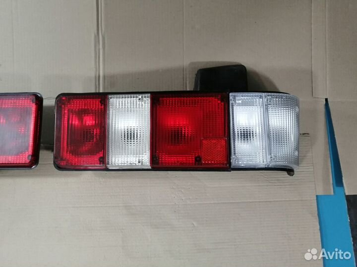 Новые белые задние фонари в сборе газ 3102 Волга