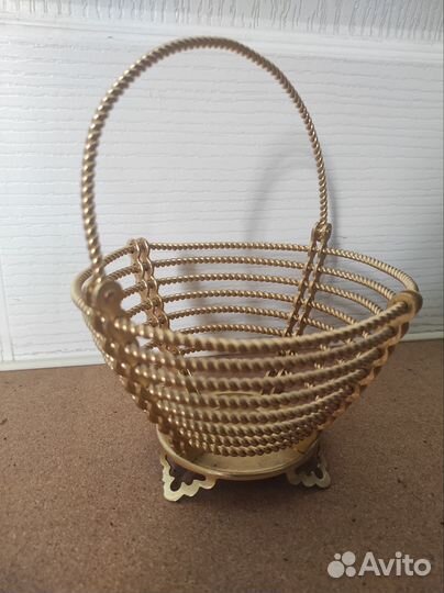 Корзиночка плетеная