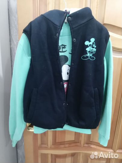 Спортивный костюм женский