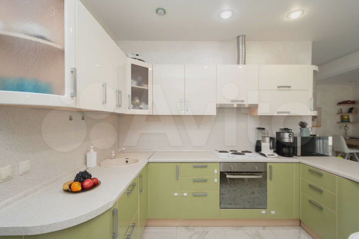 3-к. квартира, 107,5 м², 5/15 эт.