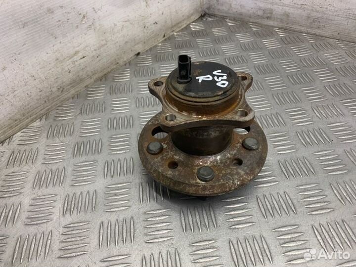 Ступица задняя правая Lexus Es350 GSV40 2grfe