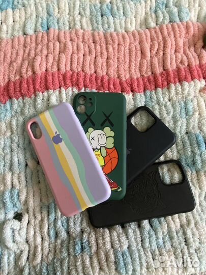 Чехол на iPhone