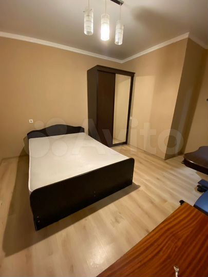 2-к. квартира, 56 м², 5/12 эт.