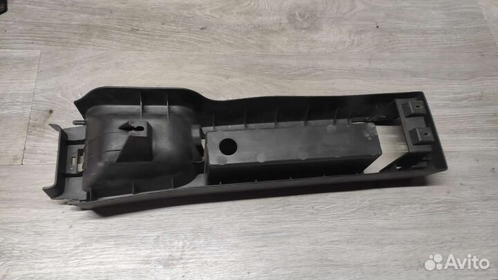 Центральная консоль пассат б3