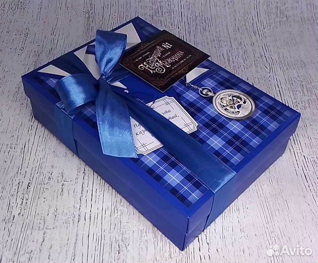 Подарок мужчине. Орехи сухофрукты на день рождения