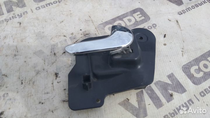 Ручка задней двери внутренняя правая Opel Meriva A