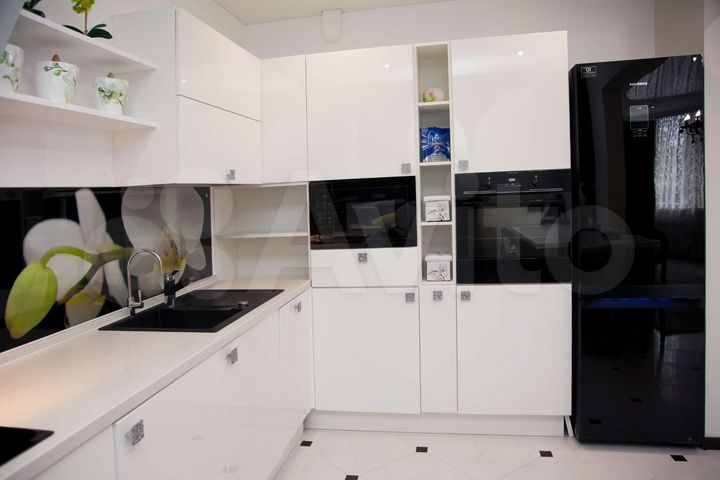 3-к. квартира, 90 м², 7/12 эт.