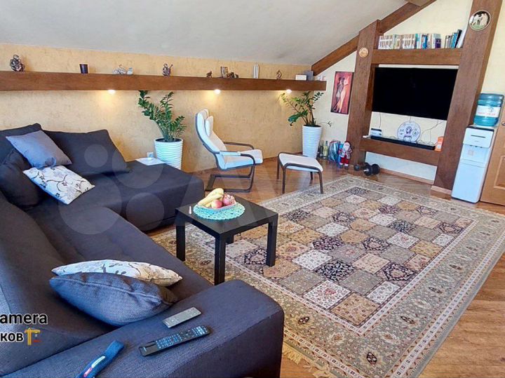 2-к. квартира, 89 м², 4/4 эт.