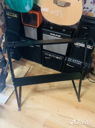 Стойка для Клавишных Z