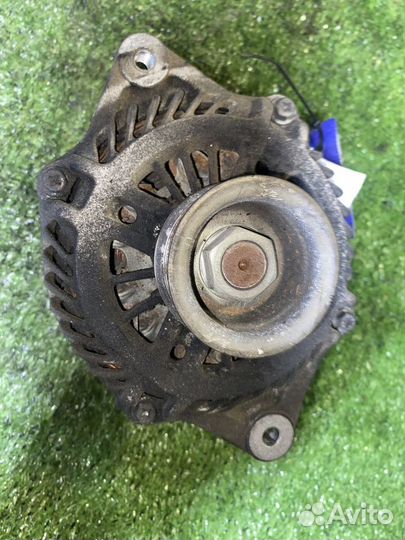 Генератор EJ20Y Subaru Legacy BP5 23700AA520 EJ20Y