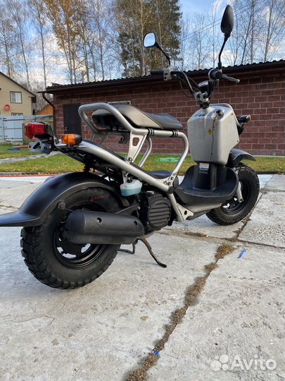 Скутер Honda Zoomer