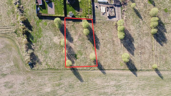 Участок 18 сот. (ИЖС)