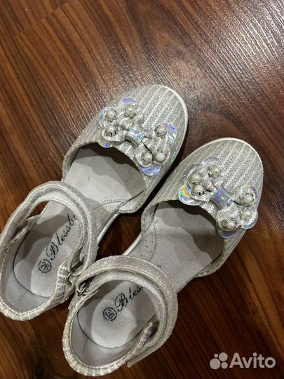 Туфли для девочки 26 размер