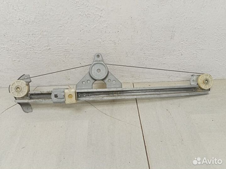 Стеклоподъемник электрический задний левый