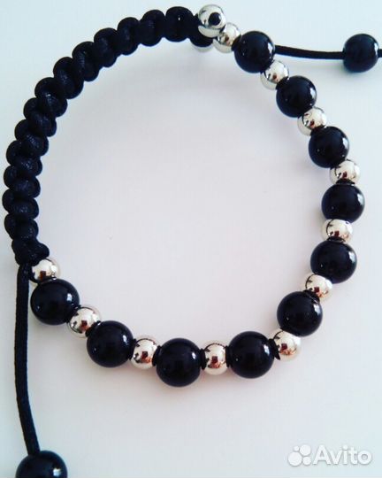 Черные бусины