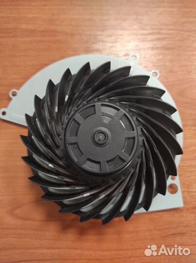 Чистка консоли и Замена термопасты PS4 /PS3 / xbox