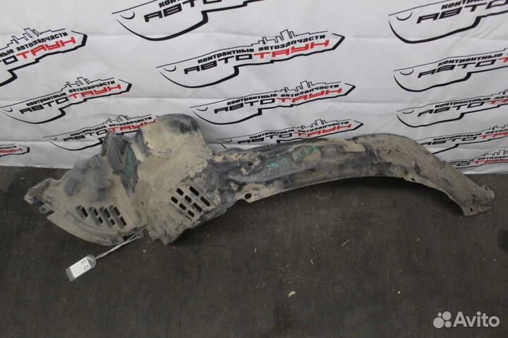 Подкрылок toyota daihatsu delta lite ACE noah town