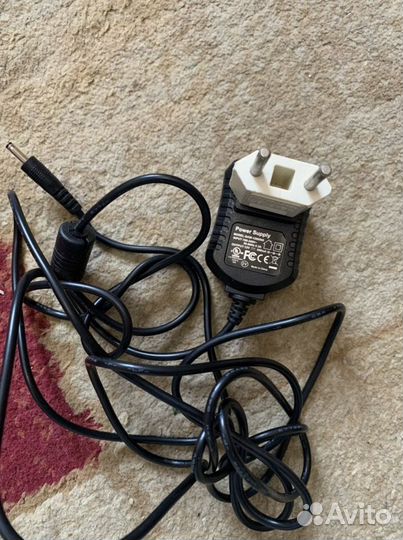 Зарядное устройство