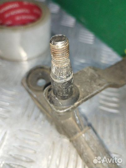 Трапеция дворников Ford Mondeo 1 седан