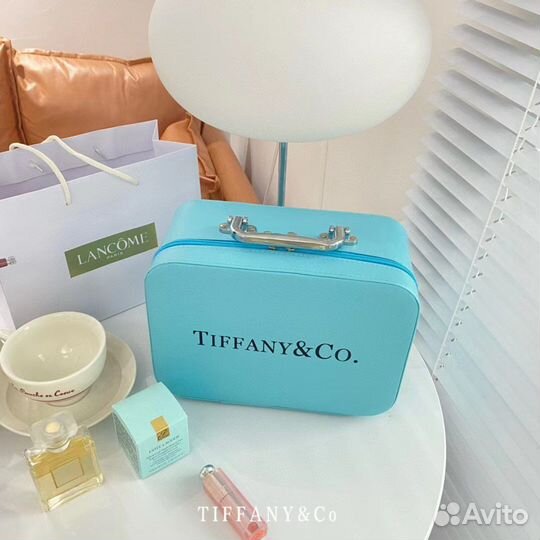 Чемодан бокс Тиффани и Ко Tiffany & Co