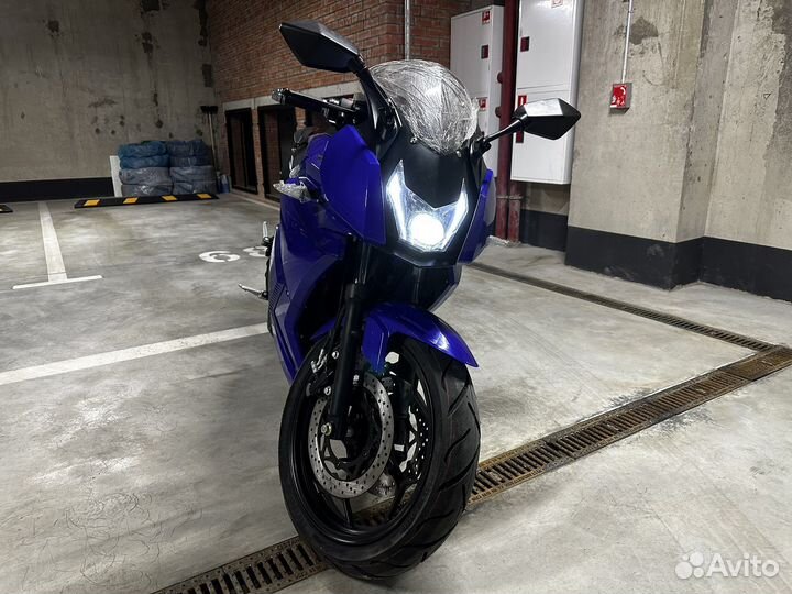 Электромотоцикл Spyrus Flash