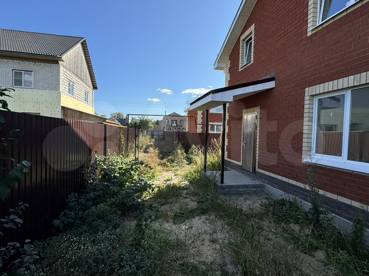 Дом 110 м² на участке 4 сот.