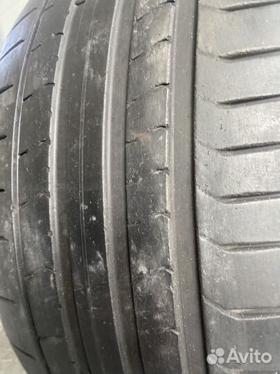 Pirelli P Zero PZ4 275/45 R21 107Y