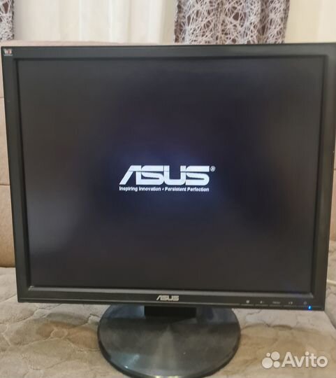 Монитор универсальный asus VB195T