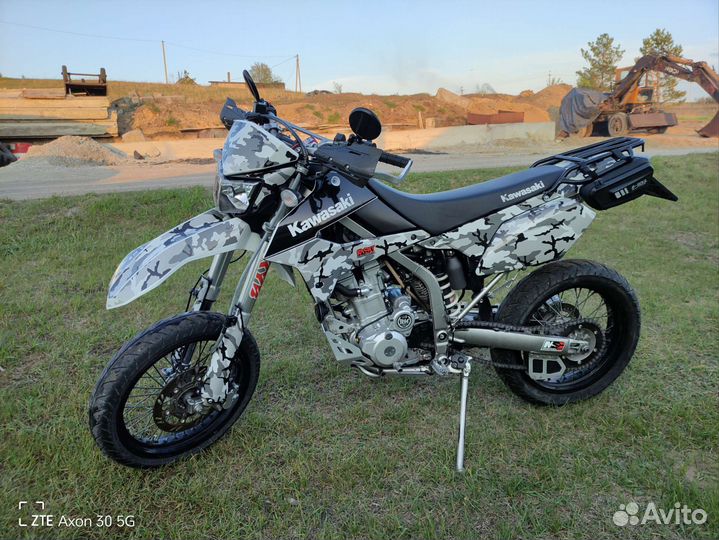 Kawasaki klx 250s/d-tracker 250
