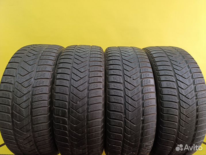 Pirelli Winter Sottozero 3 235/45 R19