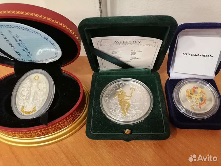 Монеты, знаки серебряные наши и зарубежные