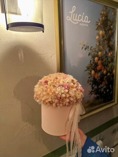 Композиция из сухоцветов