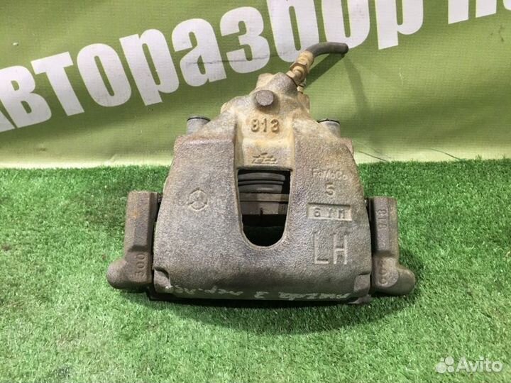 Суппорт тормозной передний левый Mazda Mazda3 BK