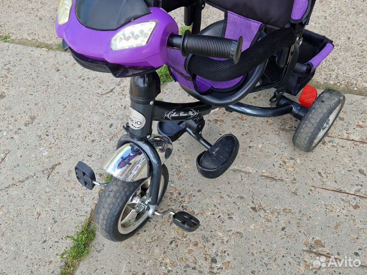 Детский велосипед с ручкой