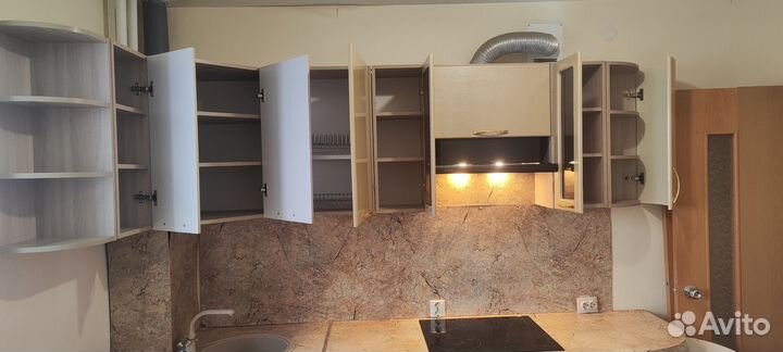 Кухонная гарнитура