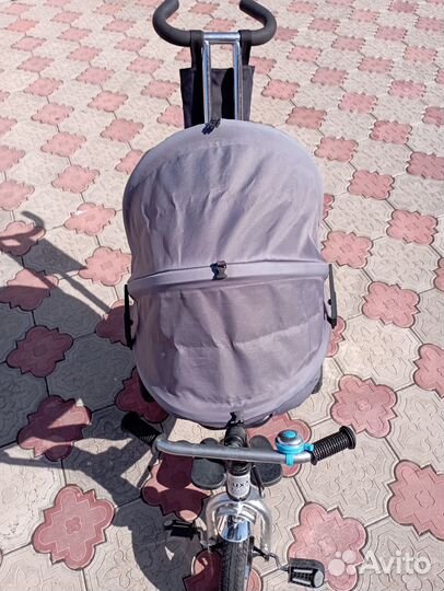 Детский велосипед с родительской ручкой