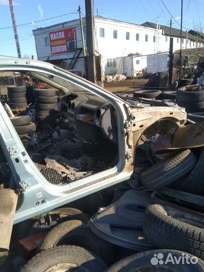 Ларгус логан разбор запчасти