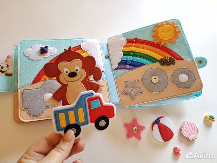 Развивающая книжка из фетра
