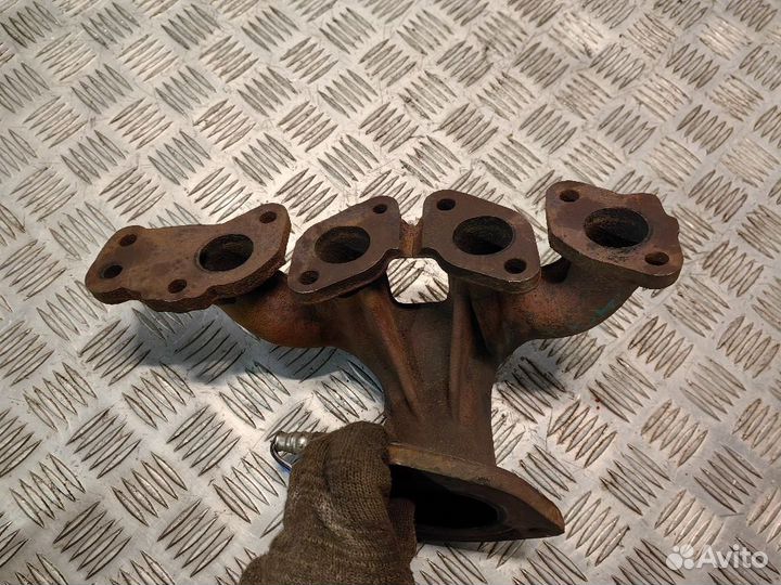 Коллектор выпускной Daewoo Gentra II