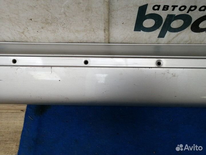 Накладка порога правая 75850-30330 Lexus GS