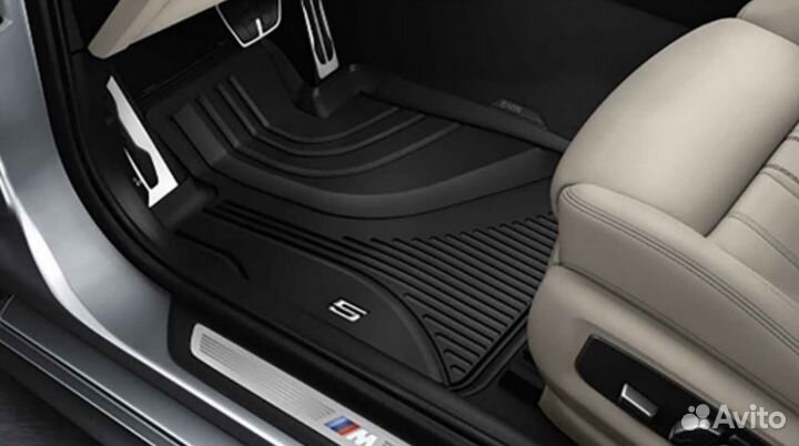 Комплект резиновых ковров BMW 5 серии G30