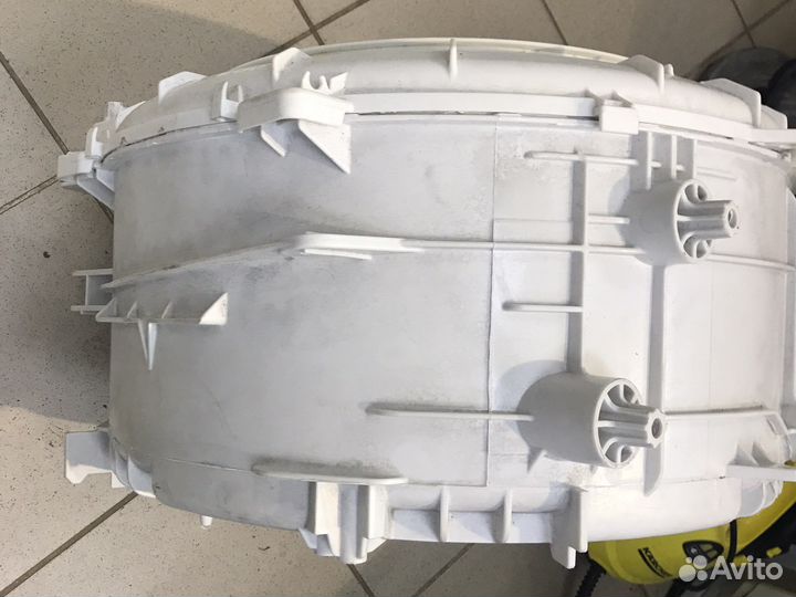 Бак стиральной машины Hotpoint-Ariston