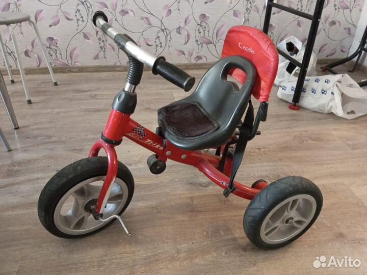 Детский трехколесный велосипед бу