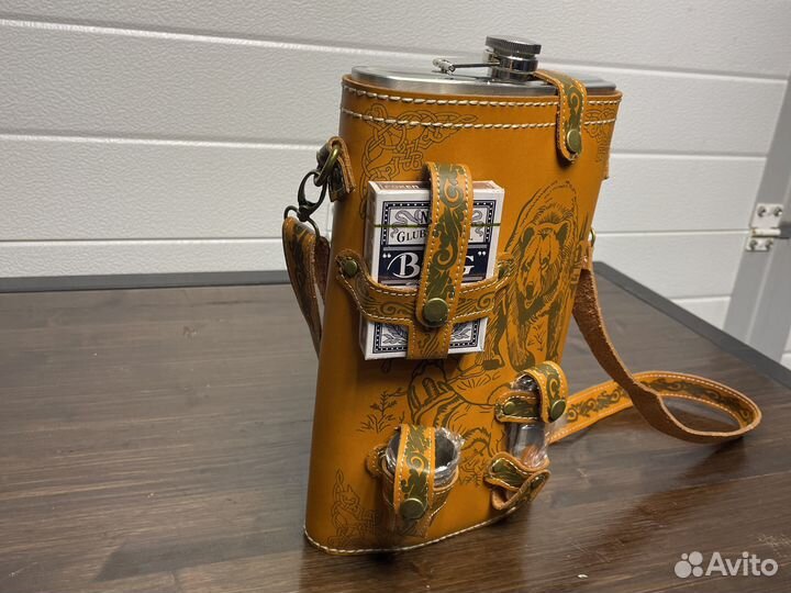 Фляжка походная в сумке