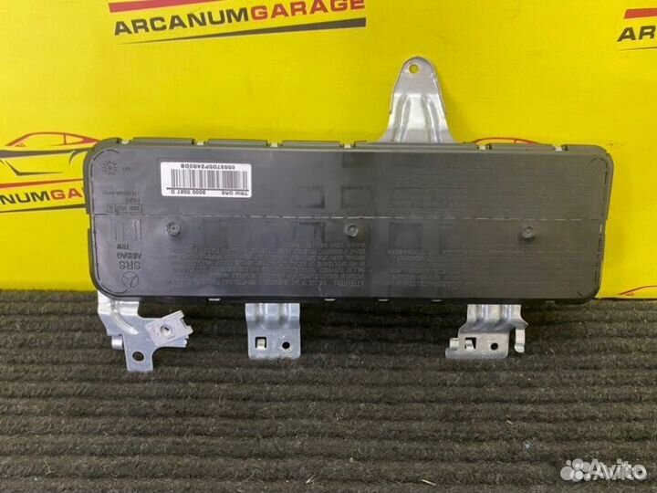 Подушка безопасности передняя правая Mercedes Clc