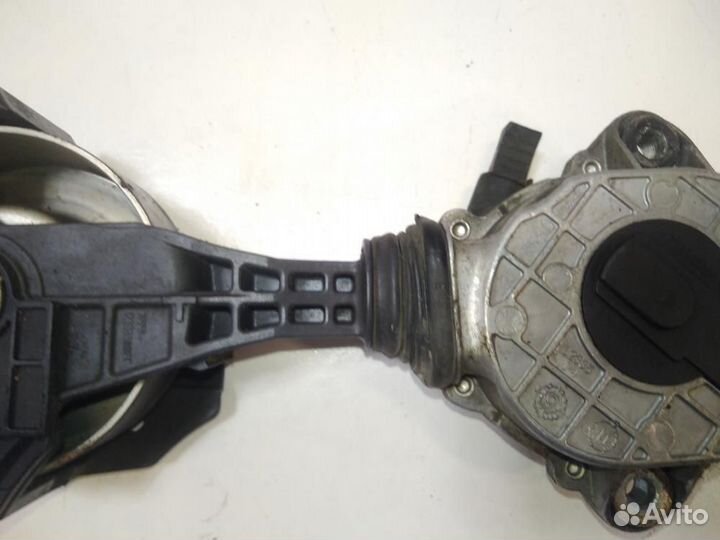 Ролик-натяжитель ручейкового ремня Peugeot 3008 20